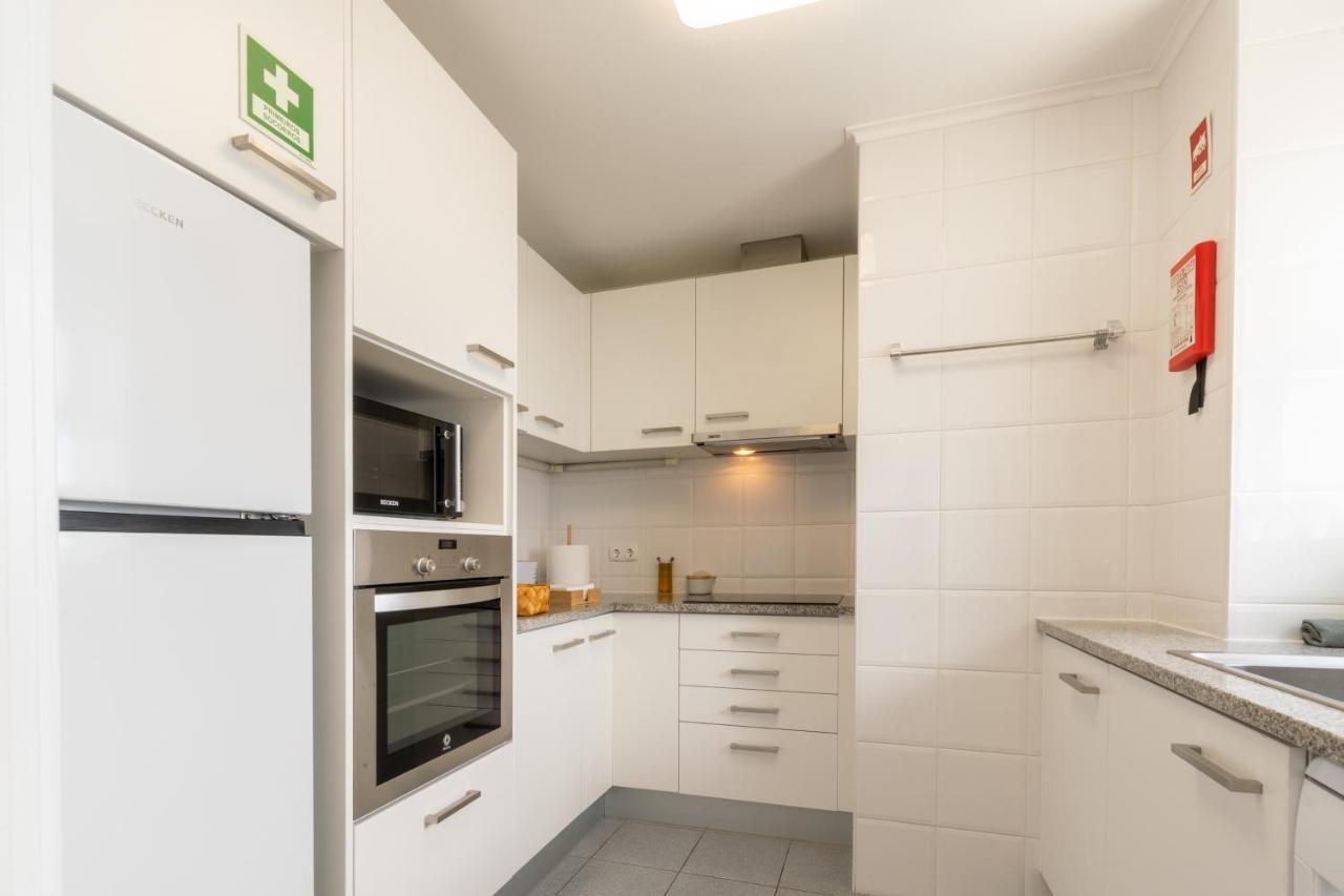 Atlantic Penthouse - City, Montain & Ocean - Free Parking Ponta Delgada Buitenkant foto
