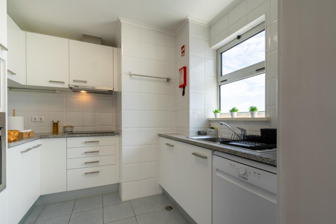 Atlantic Penthouse - City, Montain & Ocean - Free Parking Ponta Delgada Buitenkant foto