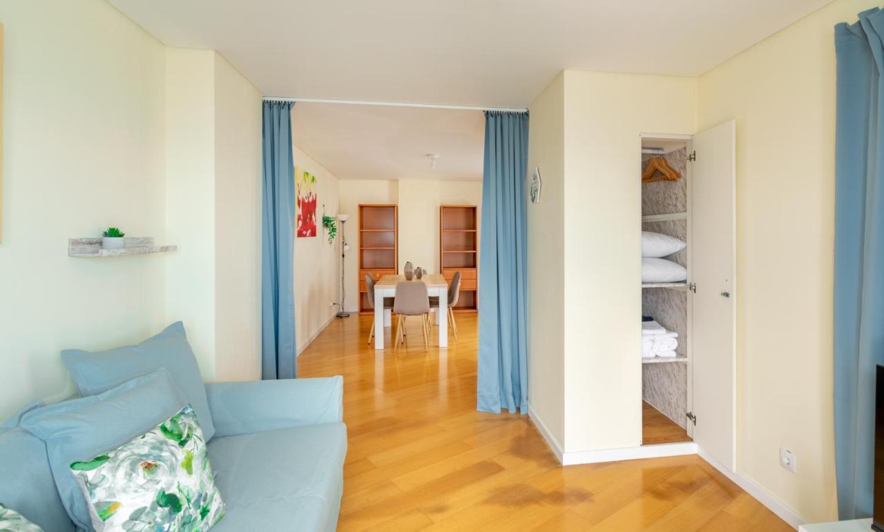 Atlantic Penthouse - City, Montain & Ocean - Free Parking Ponta Delgada Buitenkant foto